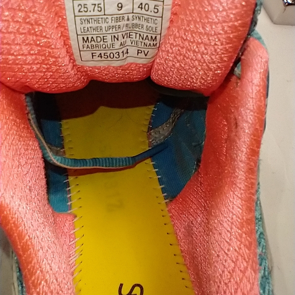 Asics GT 2000 2 Running Shoes Women's sz 9 - Picture 13 of 14